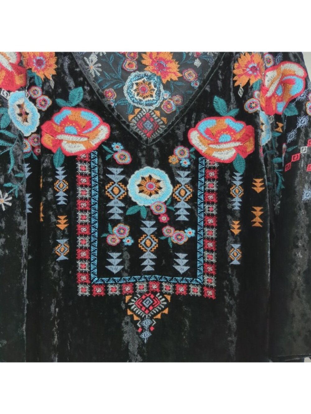 John Mark Blouse Womens S/M Black Velvet Embroidered Floral Boho Kimono Top - Picture 6 of 11